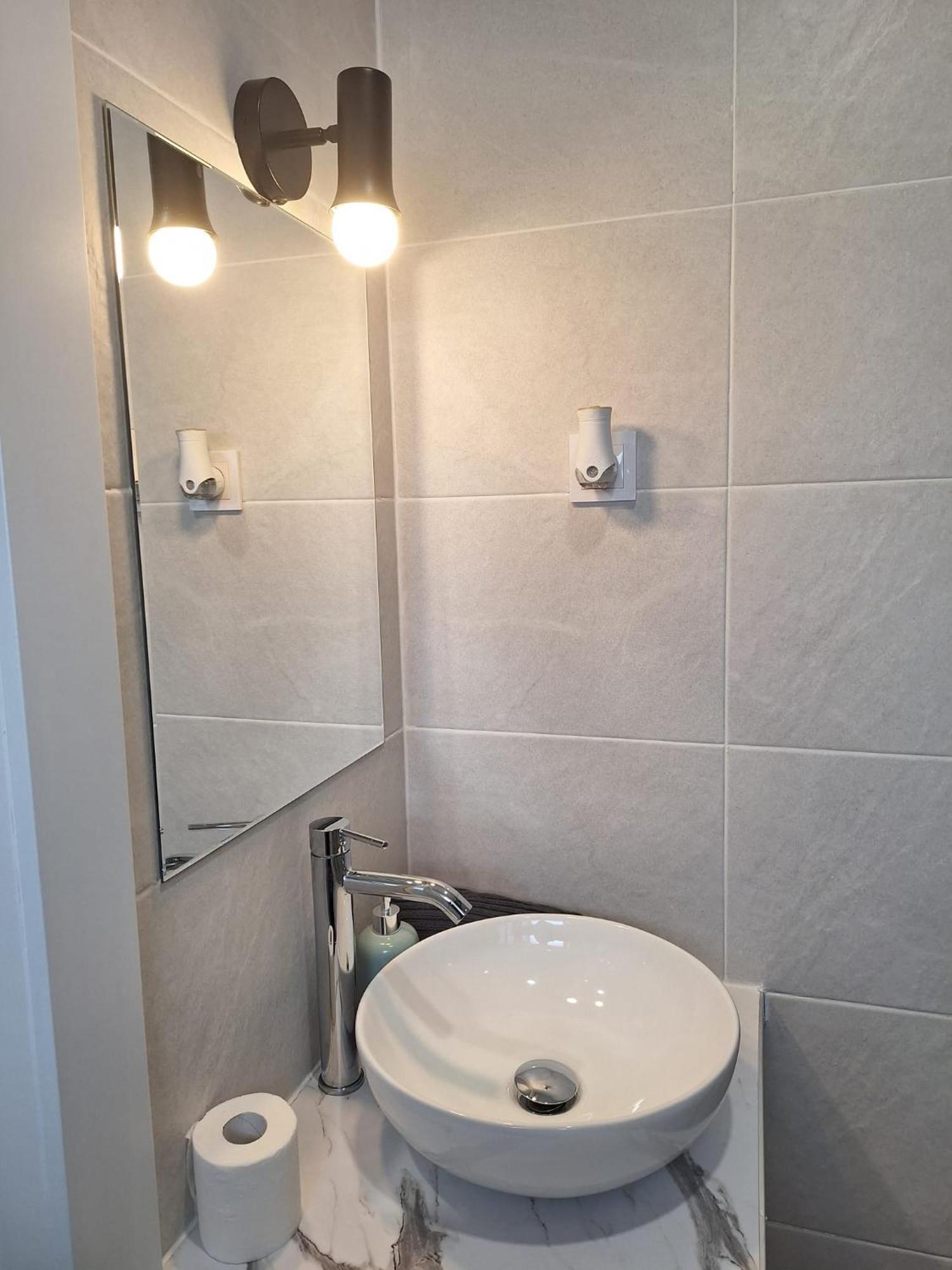 Lisbon South Bay Rooms 2 Almada Extérieur photo
